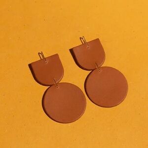 NWT Dear Survivor Moccu Leather and 14k Gold Earrings